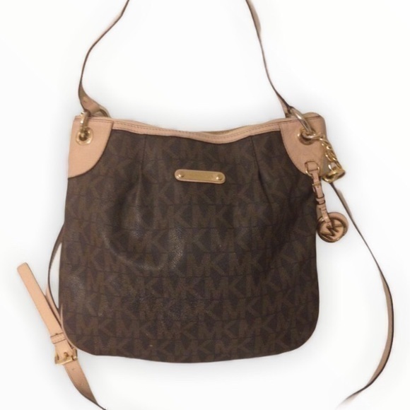 Michael Kors signature mk two way shoulder bag - Picture 1 of 16
